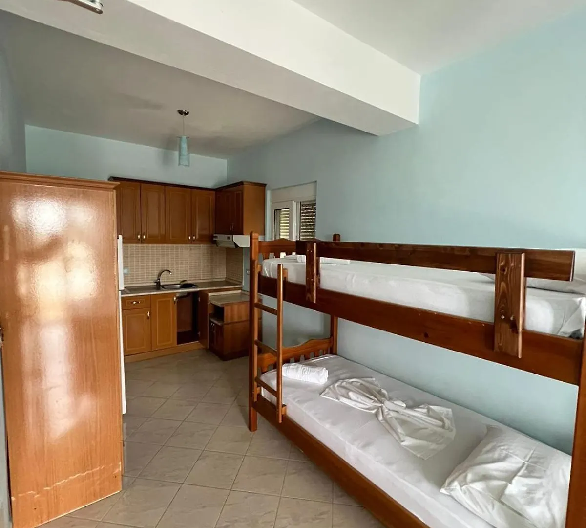 Rahi Room Dhërmi Pensionat